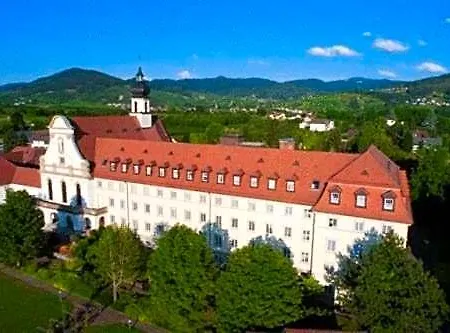 Kloster Maria Hilf 3* בול