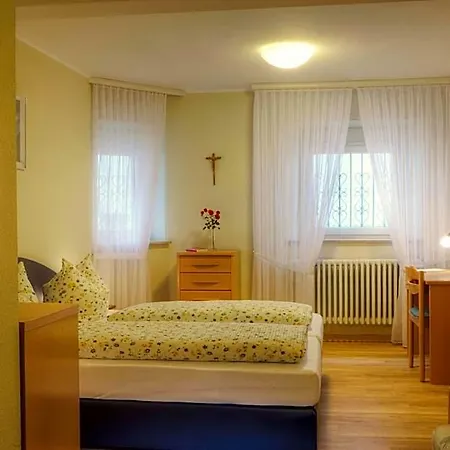 מלון Kloster Maria Hilf