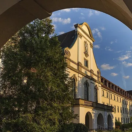 酒店 克洛斯特马瑞纳希弗酒店