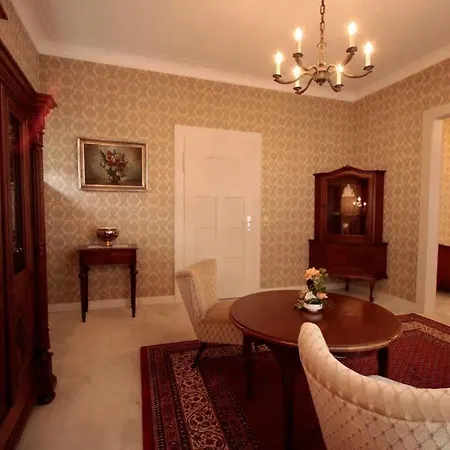 Kloster Maria Hilf Отель 3*