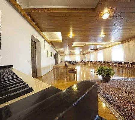 Kloster Maria Hilf מלון 3*