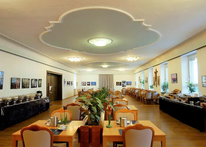 克洛斯特马瑞纳希弗酒店 酒店 布尔